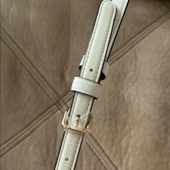 Coach Cream Floral Studded Satchel - Picture 3 of 9